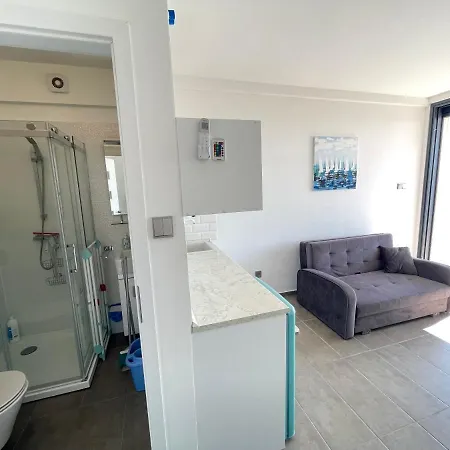 Club Panorama Studio - Pool, Garden Apartment Alsoors